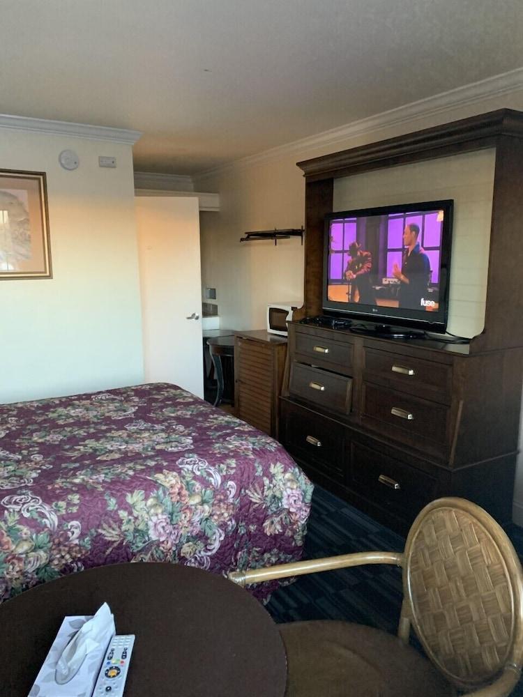 Economy Inn Monterey Seaside Eksteriør billede