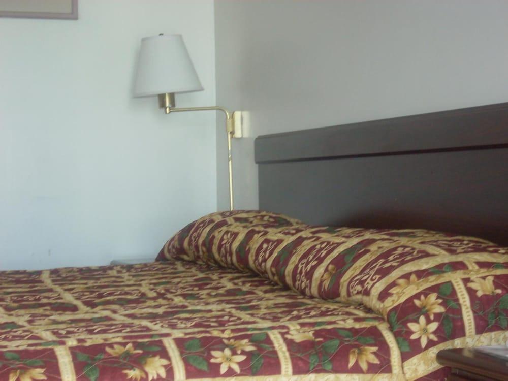 Economy Inn Monterey Seaside Eksteriør billede